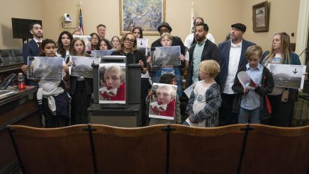 Assemblywoman Schiavo and Local Residents Demand Action on Chiquita Canyon Landfill Crisis